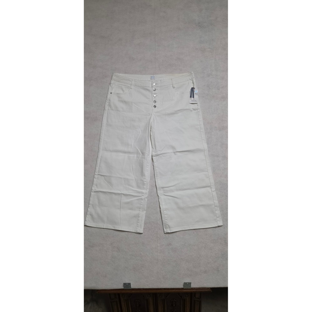 Time and Tru High Rise Wide Leg Crop Pants Size 20 White Button Fly